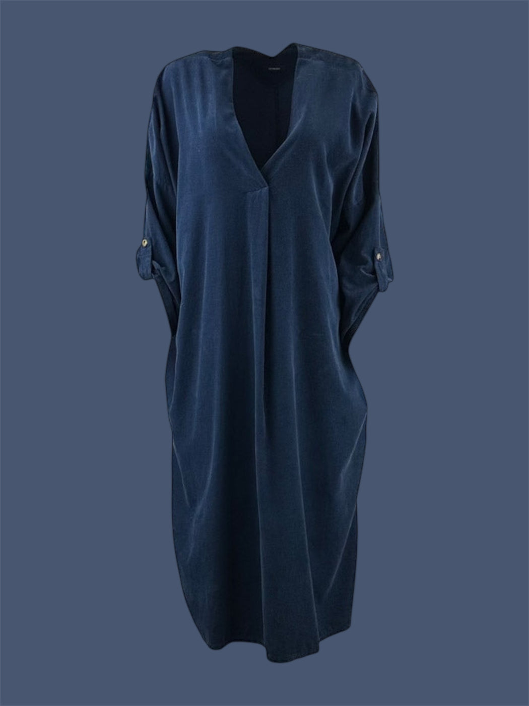 Kjole model Arken i babyfløjl med lange ærmer fra Skovbjerg