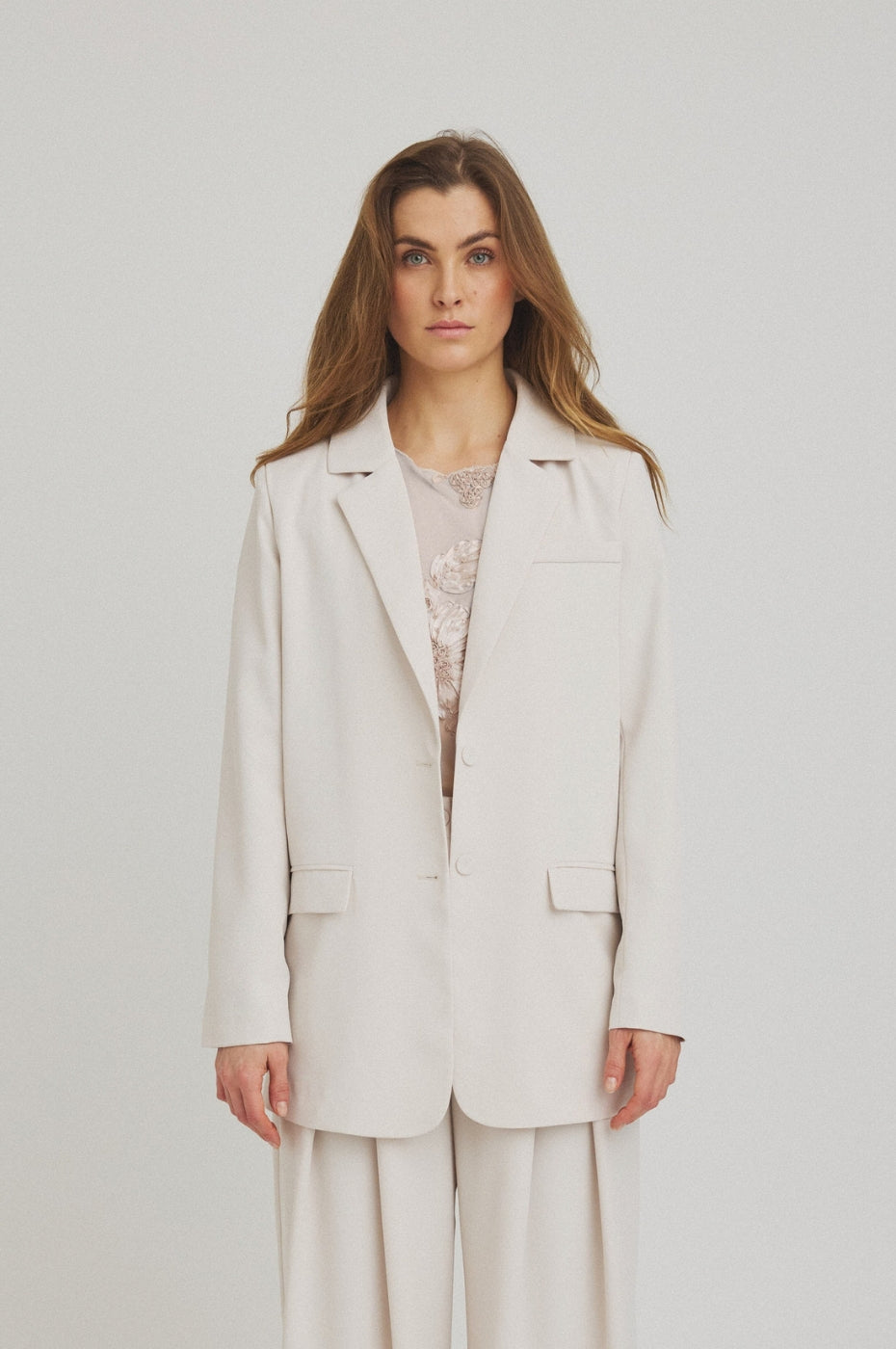Blazer model Sussan fra Luxzuz