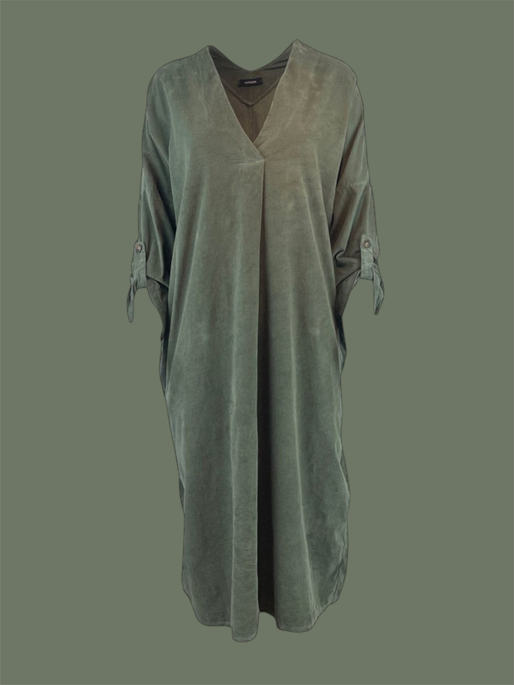 Kjole model Arken i babyfløjl med lange ærmer fra Skovbjerg