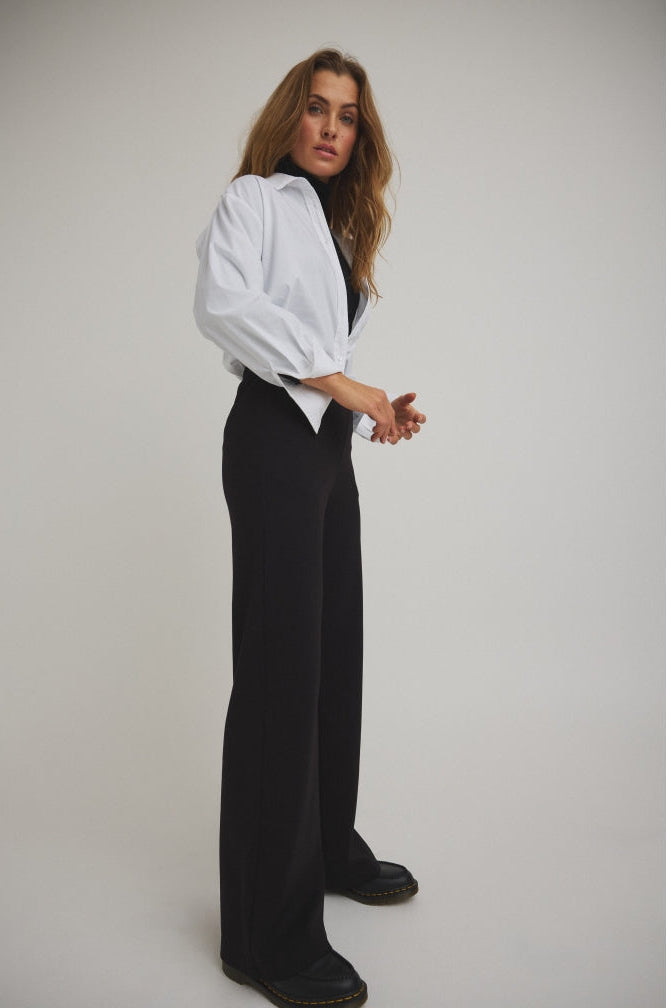 Bukser model Beata fra Luxzuz one Two