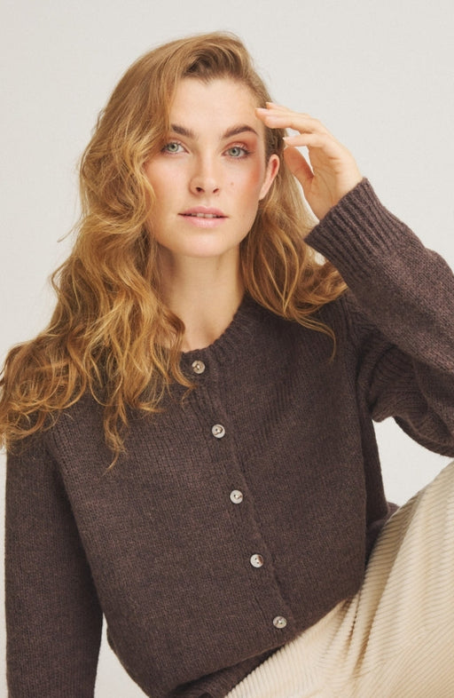 Cardigan model Birgitta fra Luxzuz