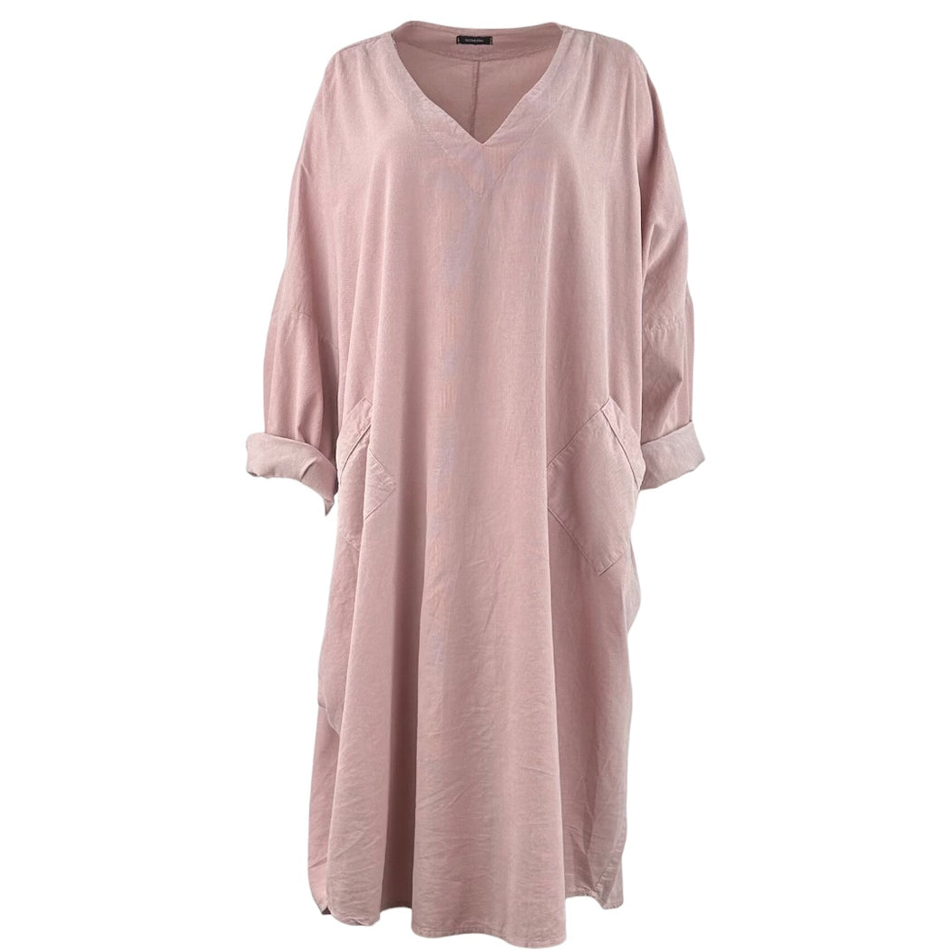 Kjole oversize i babyfløjl model Eleanor fra SKovbjerg